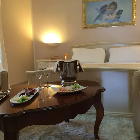 Castello Dei Principi ホテル 3*