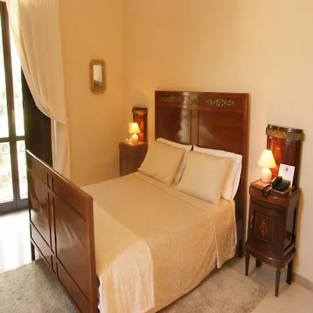 Castello Dei Principi ホテル 3*