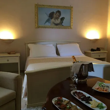 ホテル Castello Dei Principi 3*